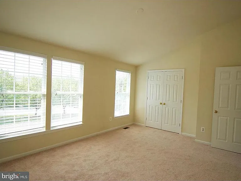 3351 Canton Ct — Photo 7