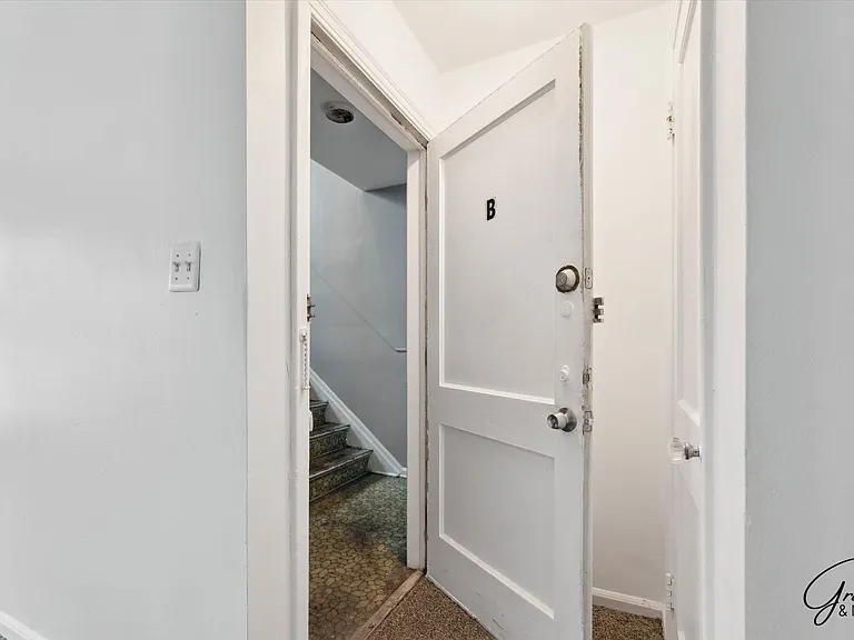 Puritan Manor — Photo 31