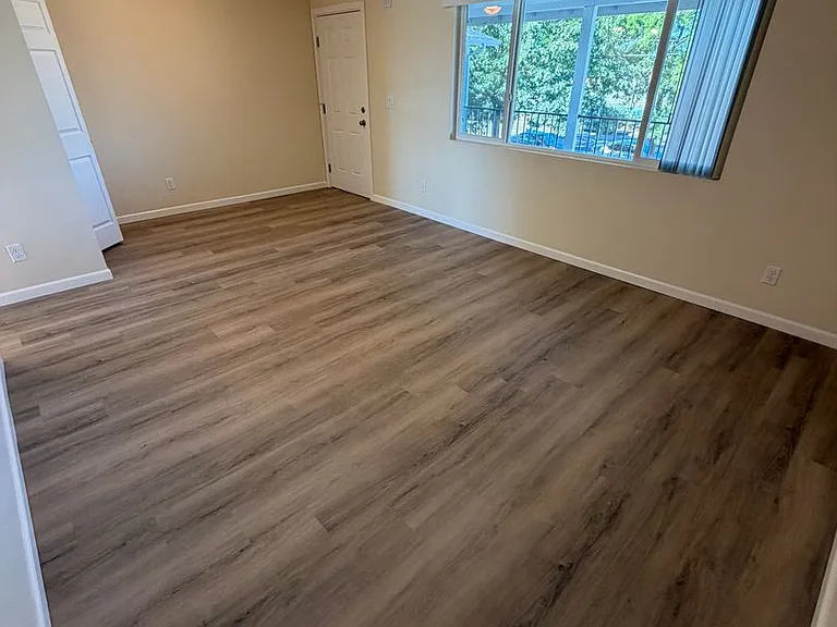2215 Elm St SW — Photo 39
