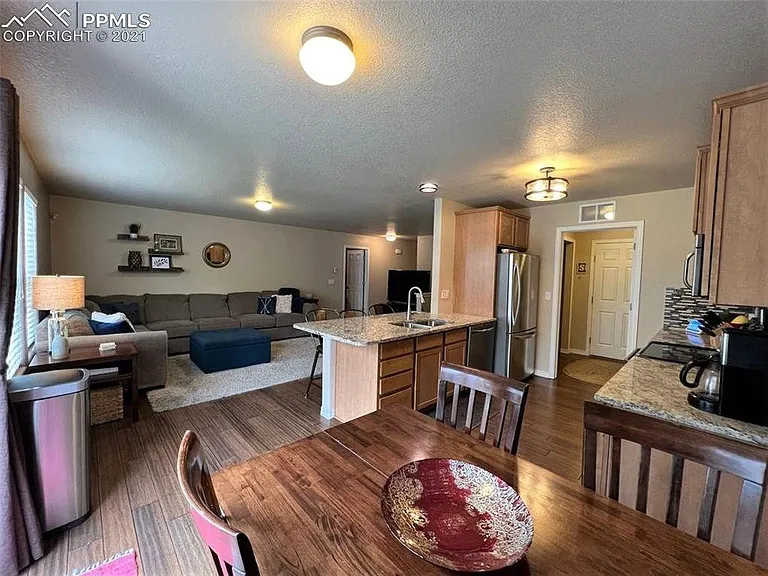2373 Spring Blossom Dr — Photo 26