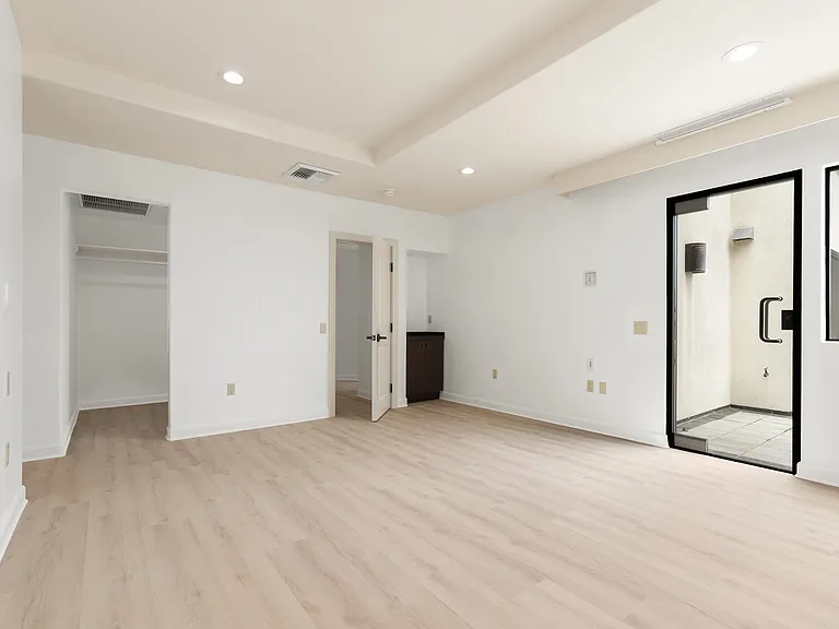 7920 Herschel Ave #36 — Photo 13
