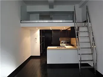 Rented by Domus Realty