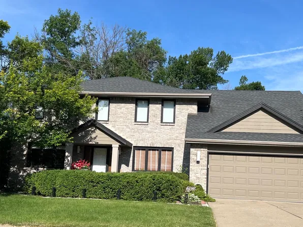 508 57th Ct, West Des Moines, IA 50266