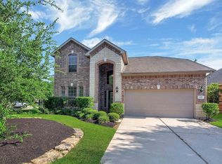 122 N Hawkhurst Cir, The Woodlands, TX 77354