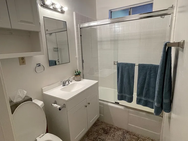 157 W J St — Photo 8