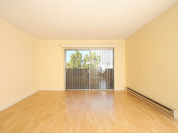3rd image of 408 Grant Ave APT 407