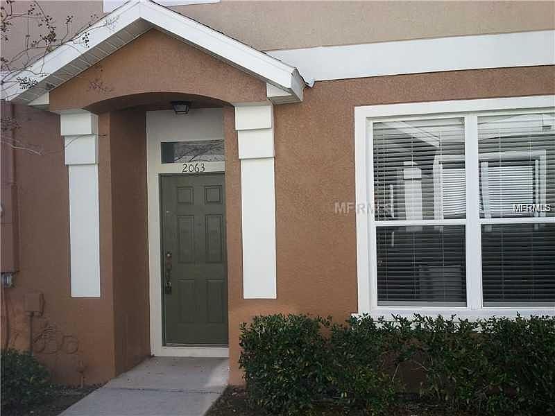 1st image of 2063 Estancia Cir