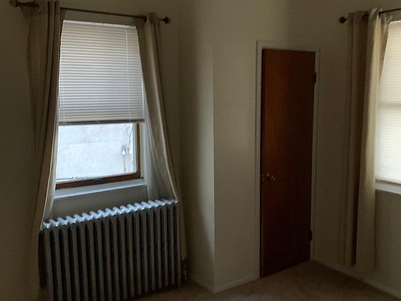 5th image of 805 S 8th St Floor 2