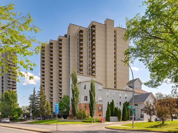 10149 Saskatchewan Dr NW #210, Edmonton, AB T6E 6B6