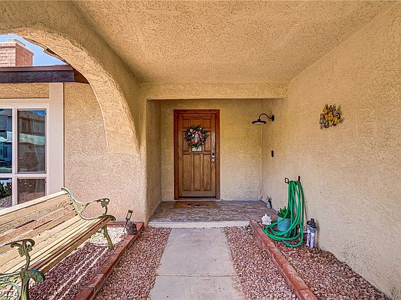4th image of 5450 Shodall Cir