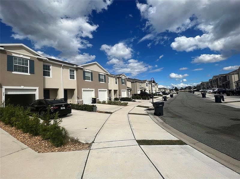 1st image of 281 Feltrim Reserve Blvd