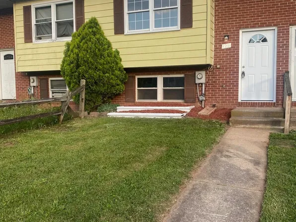 129 Carnival Dr, Taneytown, MD 21787