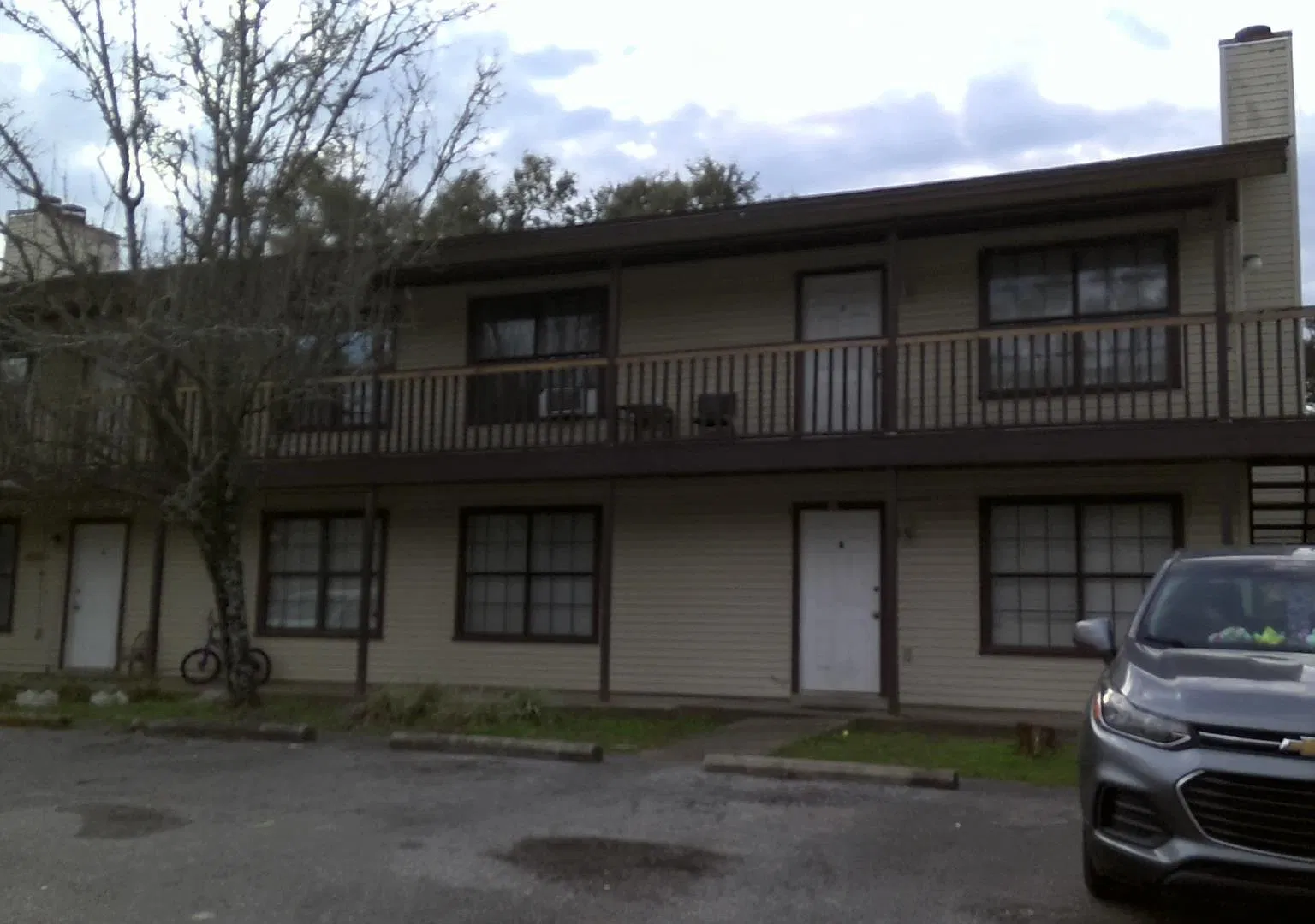 2 bed, 943 sqft, $1,100 — Photo 1