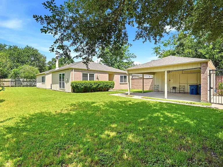 7502 Addicks Clodine Rd — Photo 2