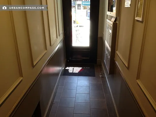 Rented by Compass | media 52