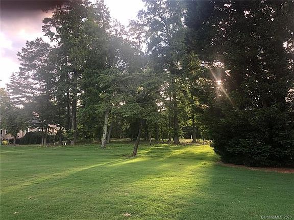 3rd image of 202 Pattersons Br