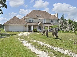 1030 Lightfoot Rd, Wimauma, FL 33598