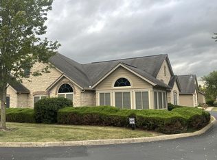 6313 Lakeview Cir, Canal Winchester, OH 43110