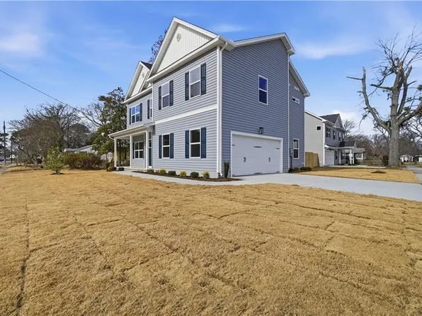 880 Alma Dr, Norfolk, VA 23518