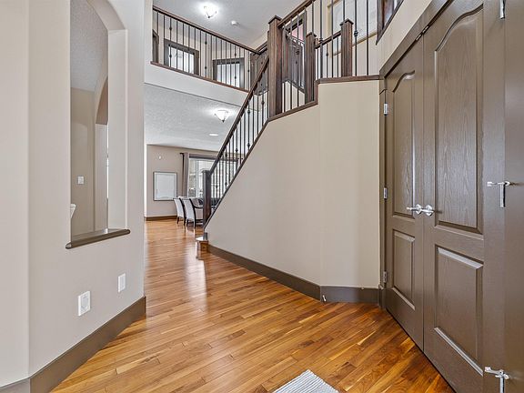 2nd image of 1014 Hope Rd NW