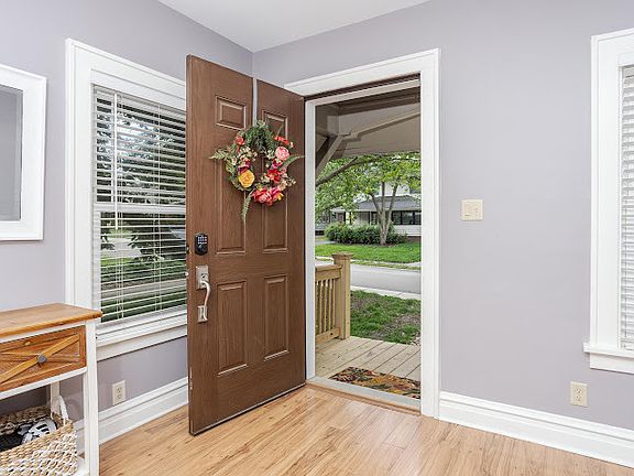 4th image of 30 Payne Pl