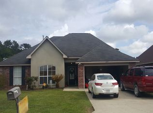 12877 Bonnie Bleu Dr, Denham Springs, LA 70726