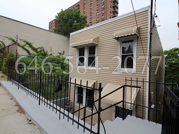 2nd image of 3049 Barker Ave