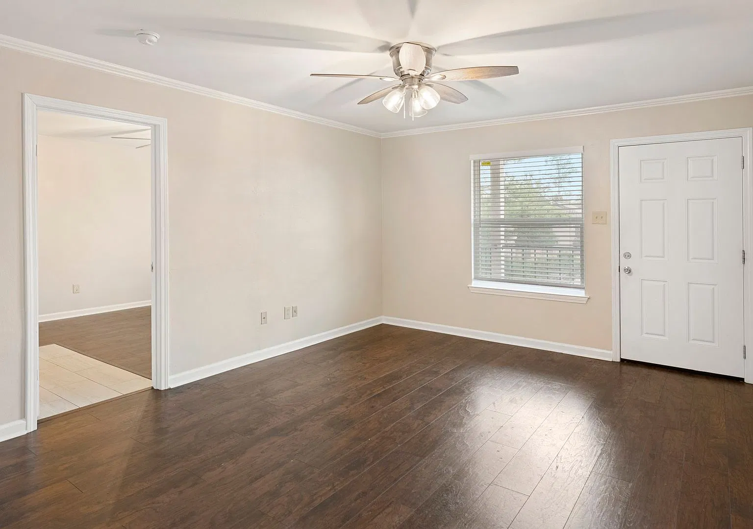 10877 Ansley Ave. — Photo 2