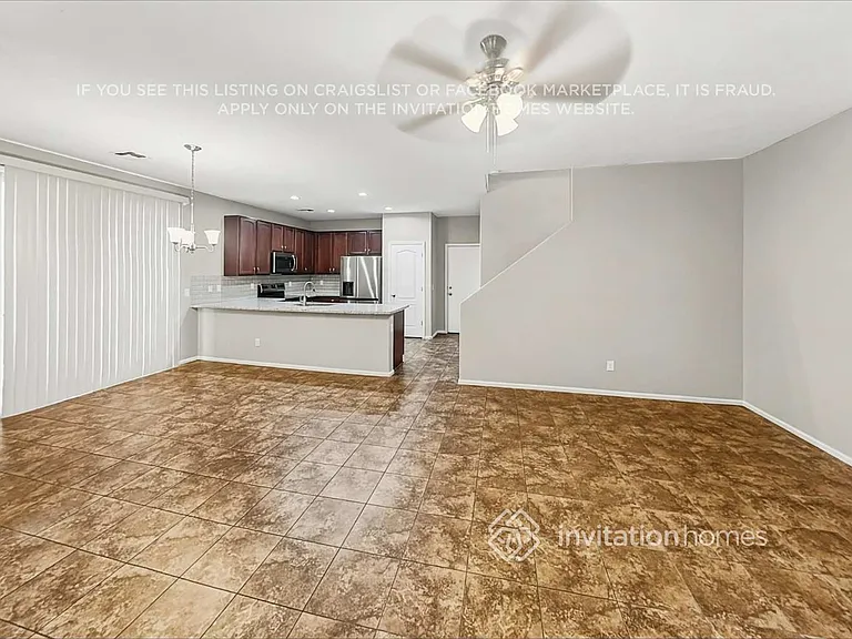 952 S Hawk Ln — Photo 6