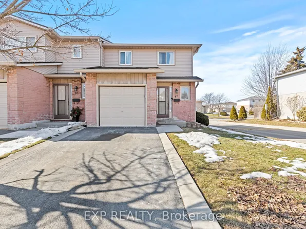 1675 Upper Gage Ave #47, Hamilton, ON L8W 3R8