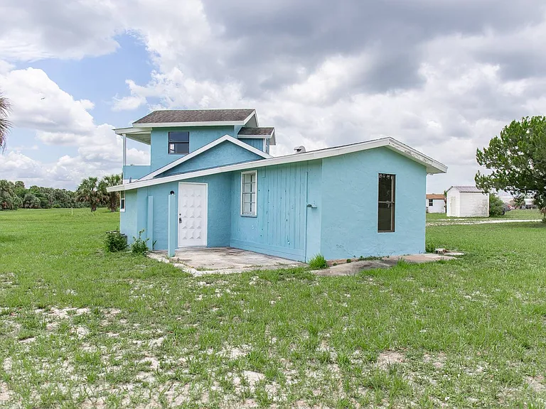 19505 NW 80th Dr — Photo 12