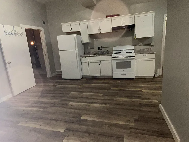 19232 Huron River Dr #3 — Photo 3