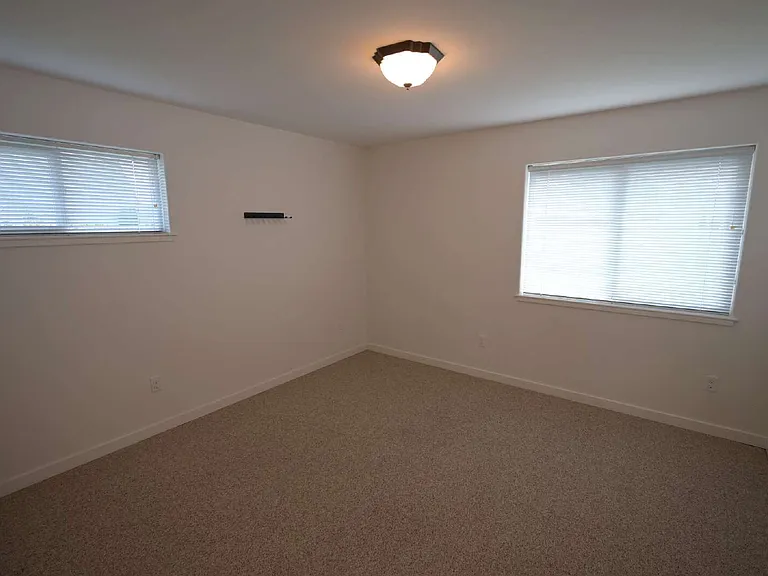 151 Quail Meadows Dr — Photo 36