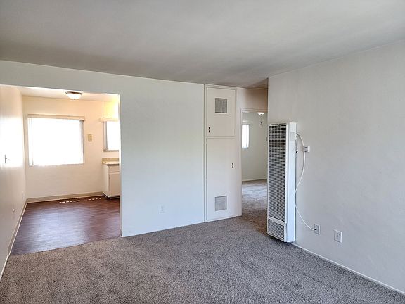 4th image of 1010 A Ave APT 5