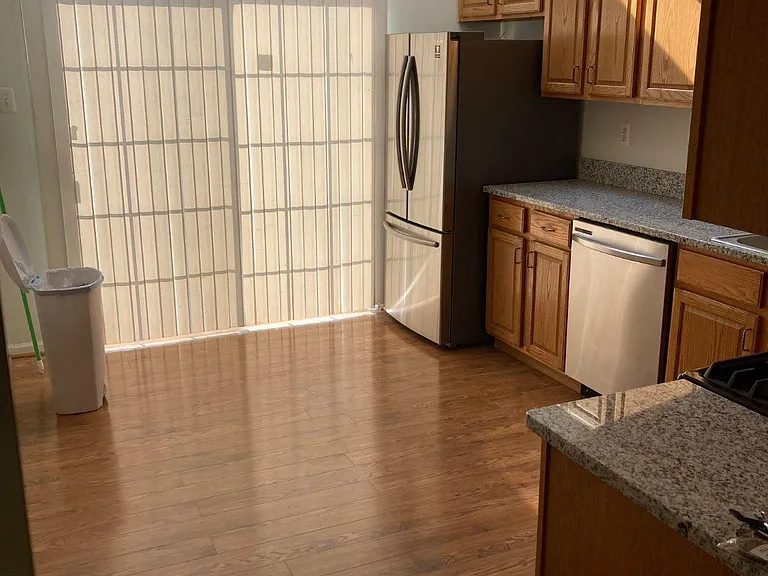 2623 Virginia Ln — Photo 5