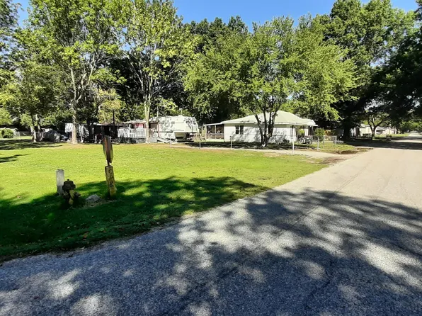 401 Oak St, North Miami, OK 74358