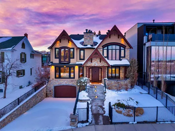 738 SE Crescent Rd NW, Calgary, AB T2M 4A7