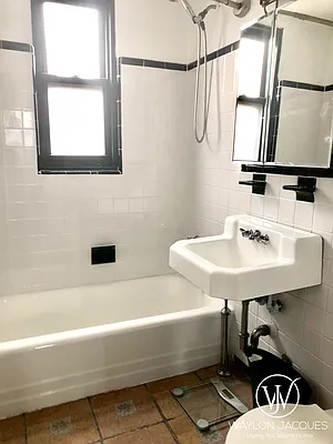 Rented by Compass | media 19