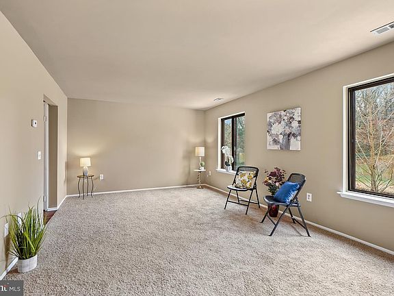 4th image of 3136 Adderley Ct #243-G