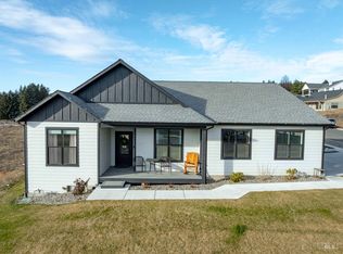 1509 Roxbury Dr, Moscow, ID 83843