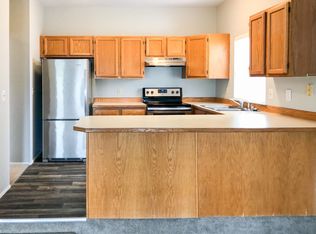 3911 California Ave SW APT 204, Seattle, WA 98116