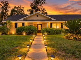 2104 French Pl, Baytown, TX 77520