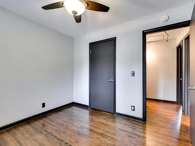 9630 Taylor St — Photo 12