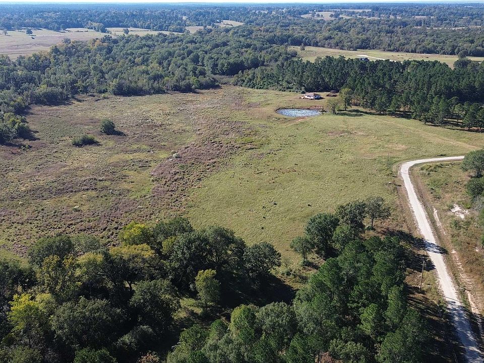 1st image of 300 Buckhorn Creek Trl