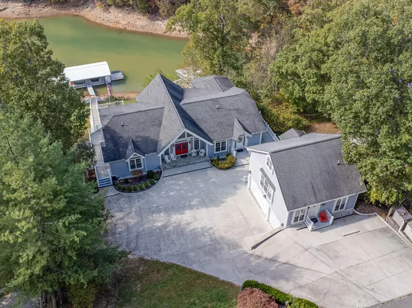 420 White Tail Ln, La Follette, TN 37766