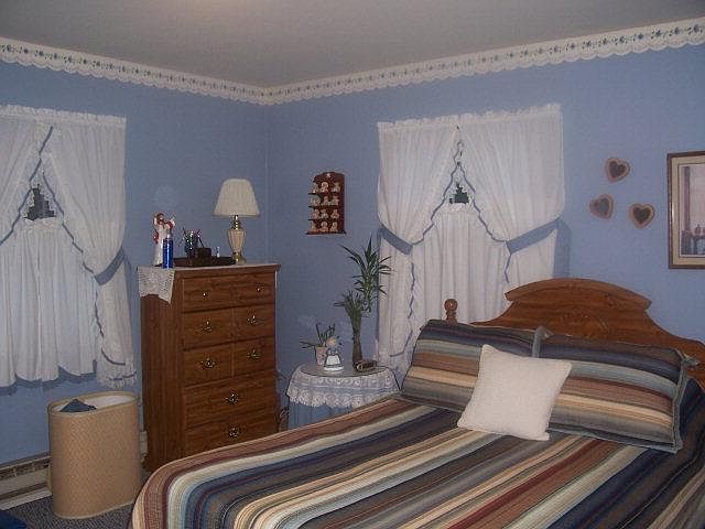 1st image of 1001 Woodland Dr