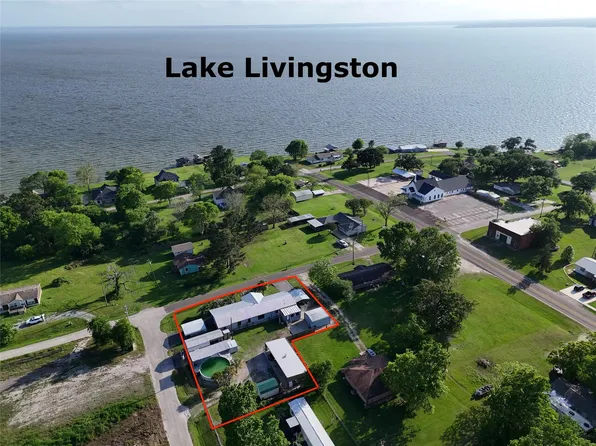 149 E Austin Ave, Onalaska, TX 77360