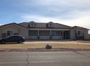 923 W Via De Arboles, San Tan Valley, AZ 85140