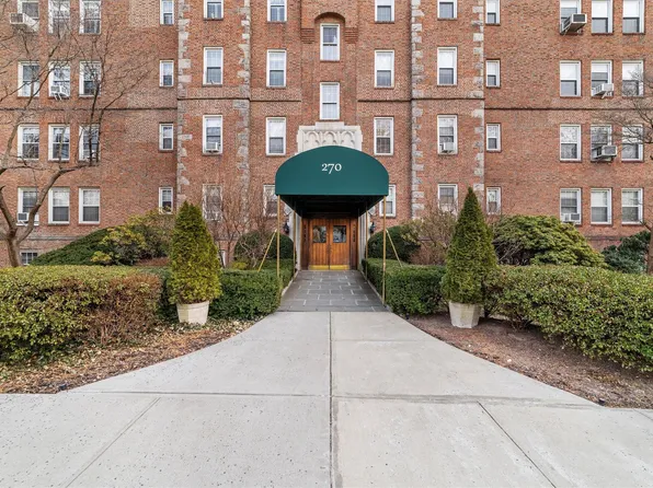 270 Bronxville Road #B55, Bronxville, NY 10708