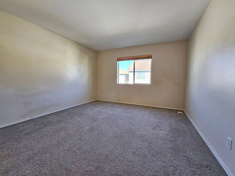 6630 Francis Ave SE — Photo 17